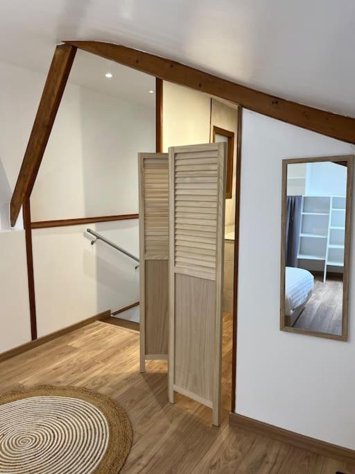 Petite Maison De Ville Au Calme 布里·孔德·罗伯特 外观 照片